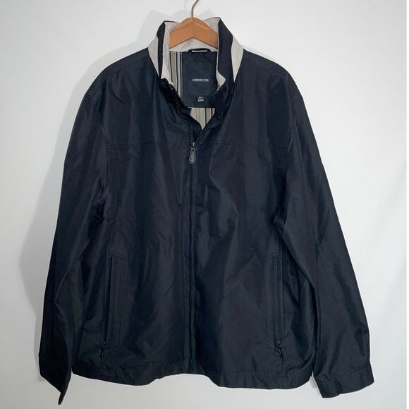 London Fog Men's Rain Jacket -‎ Men's Size XL - Tuck-Away Hood - Picture 1 of 9